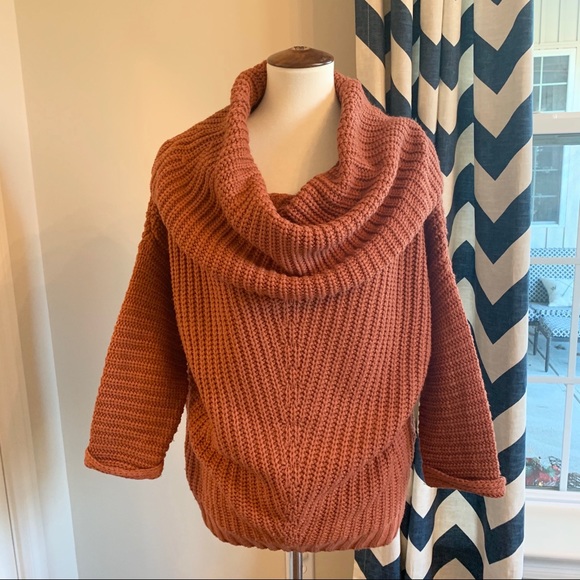 Umgee Sweaters - Umgee Off Shoulder / Cowl Neck Batwing Sweater